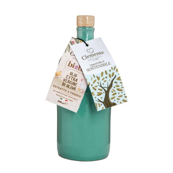 Orcio Sostenibile Azzurro 500ml Ambientata - Olio Clemente